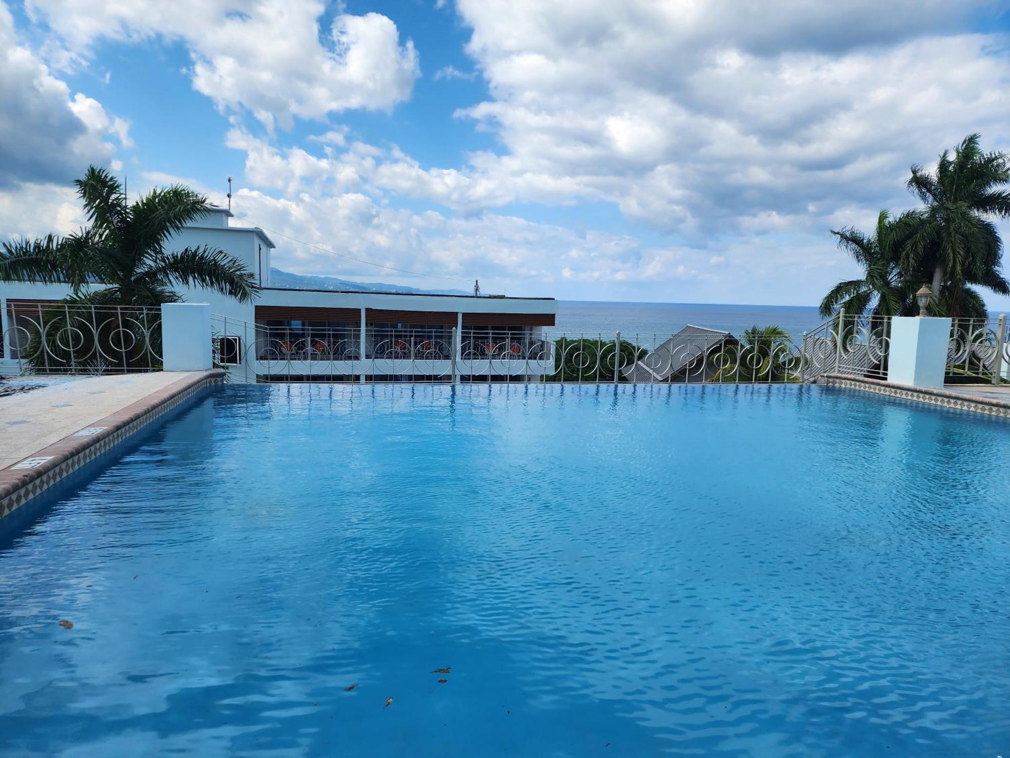 Hotel 39 Jamaica Montego Bay Zewnętrze zdjęcie