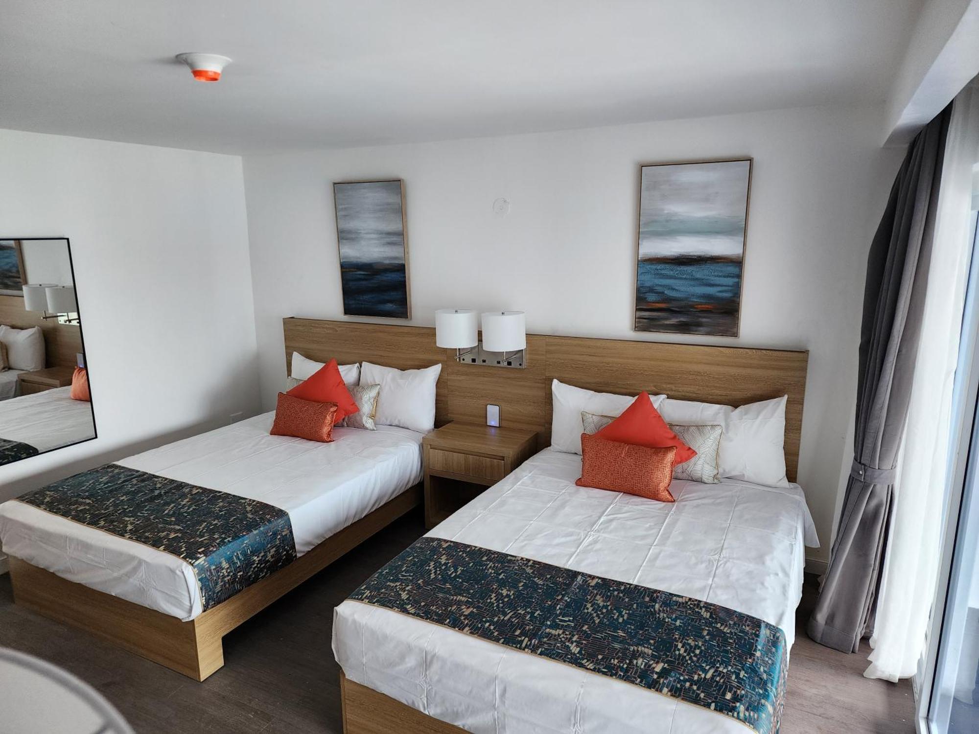 Hotel 39 Jamaica Montego Bay Zewnętrze zdjęcie